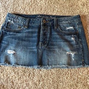 American Eagle mini skirt